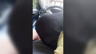 une-beurette-voilee-me-suce