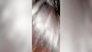  beurette au gros seins qui suce